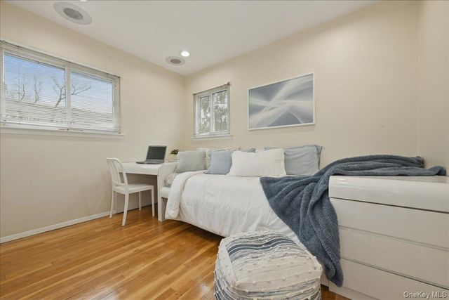 74 Rockland Drive, Jericho, NY 11753