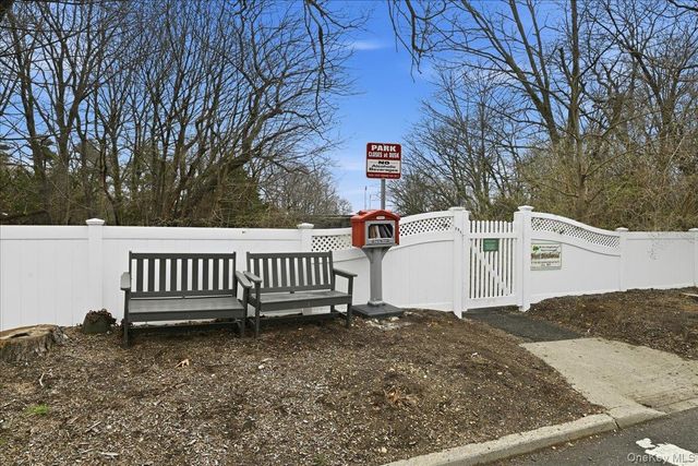 74 Rockland Drive, Jericho, NY 11753