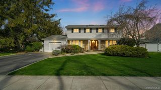 74 Rockland Drive, Jericho, NY 11753