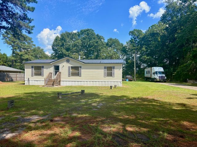 2885 Mallett Road, Manning, SC 29102