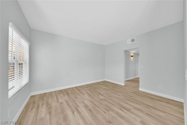 520 Arrowhead Trail 1411, Henderson, NV 89015