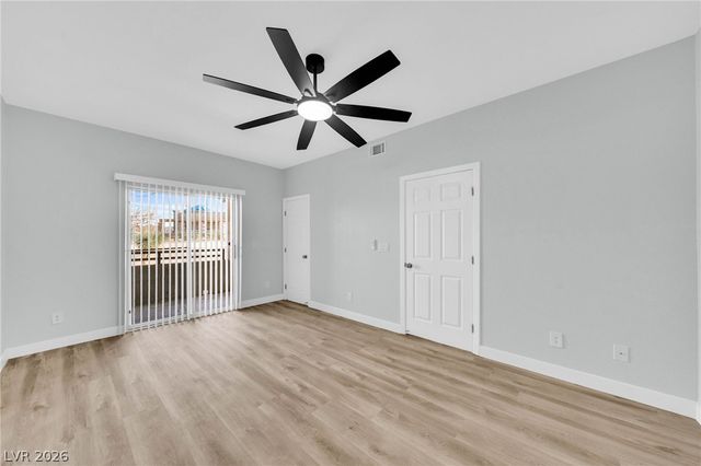 520 Arrowhead Trail 1411, Henderson, NV 89015