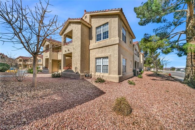 520 Arrowhead Trail 1411, Henderson, NV 89015