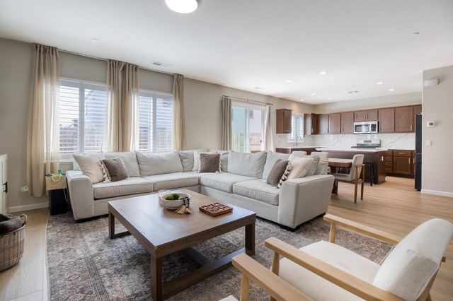 1508 Founders Point Dr, Modesto, CA 95356