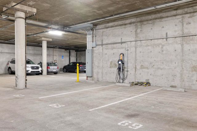 585 9th St 443, Oakland, CA 94607