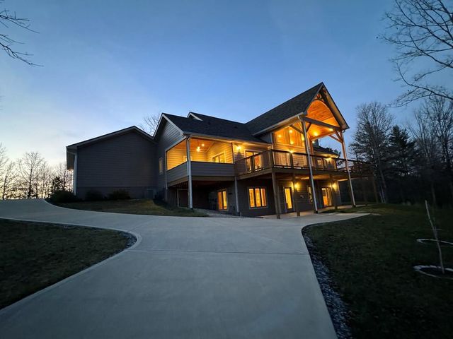 335 Northshore Drive, Blairsville, GA 30512