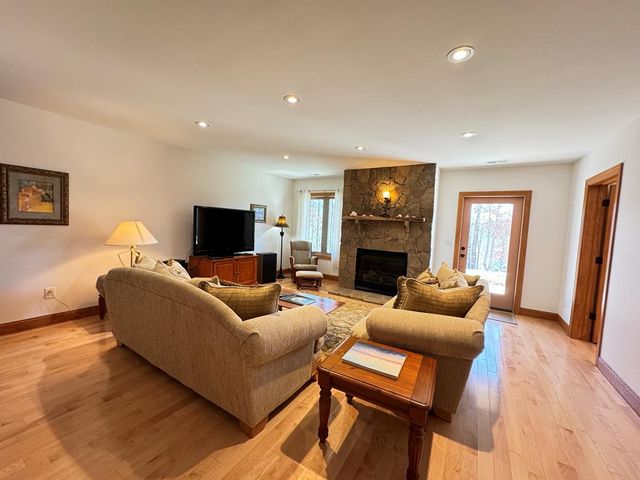 335 Northshore Drive, Blairsville, GA 30512