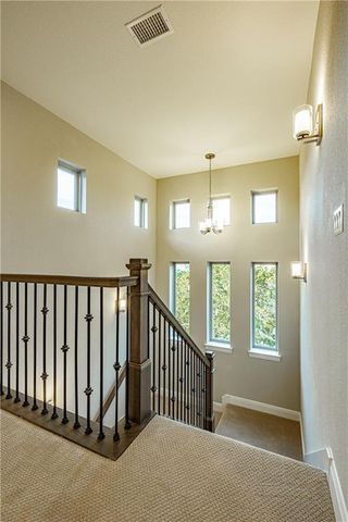511 Woodside TER, Lakeway, TX 78738