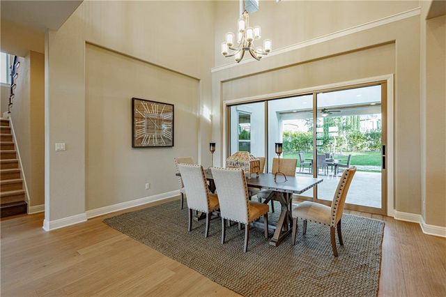511 Woodside TER, Lakeway, TX 78738