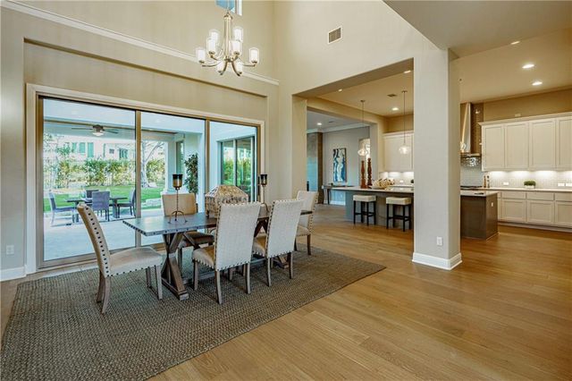 511 Woodside TER, Lakeway, TX 78738