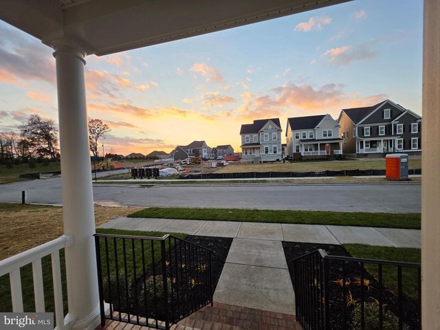 6604 QUEENSBURY ST, Middle River, MD 21220