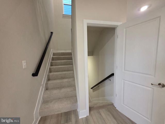 6604 QUEENSBURY ST, Middle River, MD 21220