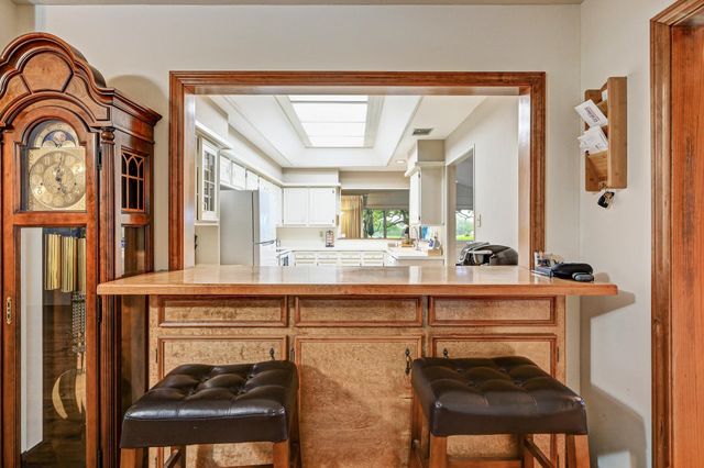 212 Overlook CT, Wimberley, TX 78676