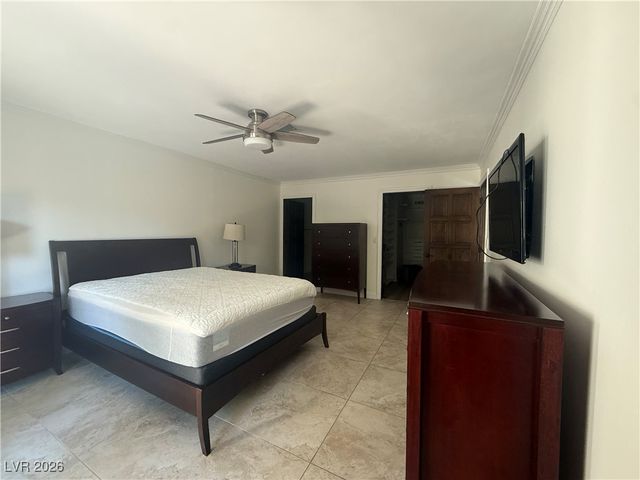 2208 Plaza Del Puerto, Las Vegas, NV 89102