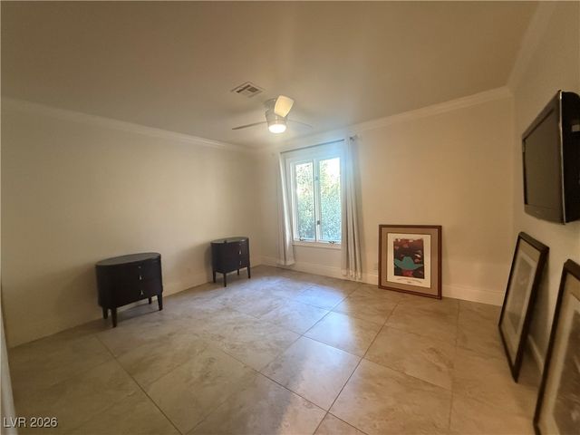 2208 Plaza Del Puerto, Las Vegas, NV 89102