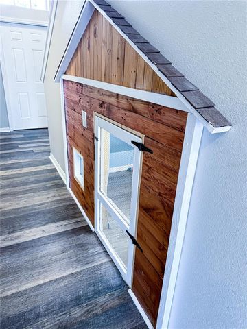 909 MEADOW GLADE DRIVE, Ruskin, FL 33570