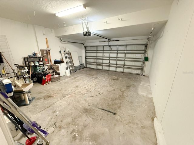 909 MEADOW GLADE DRIVE, Ruskin, FL 33570