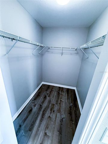 909 MEADOW GLADE DRIVE, Ruskin, FL 33570