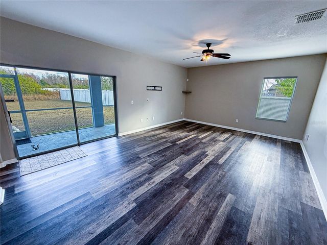 909 MEADOW GLADE DRIVE, Ruskin, FL 33570