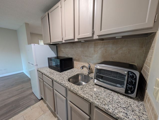 3188 Parthenon Ave Unit 1, Nashville, TN 37203