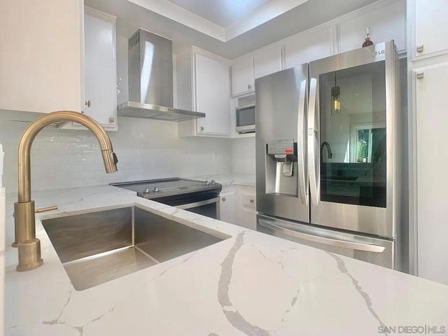 8795 Gilman Dr C, San Diego, CA 92037