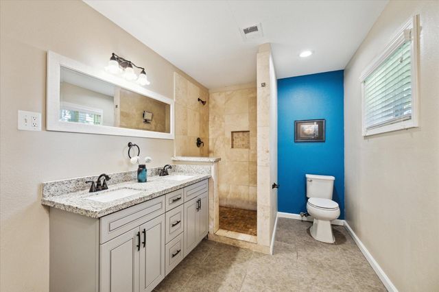 1515 Durango Drive, Houston, TX 77055