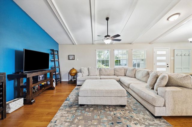 1515 Durango Drive, Houston, TX 77055