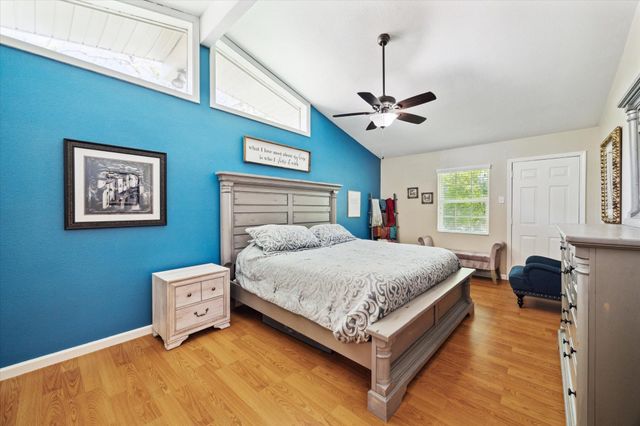 1515 Durango Drive, Houston, TX 77055