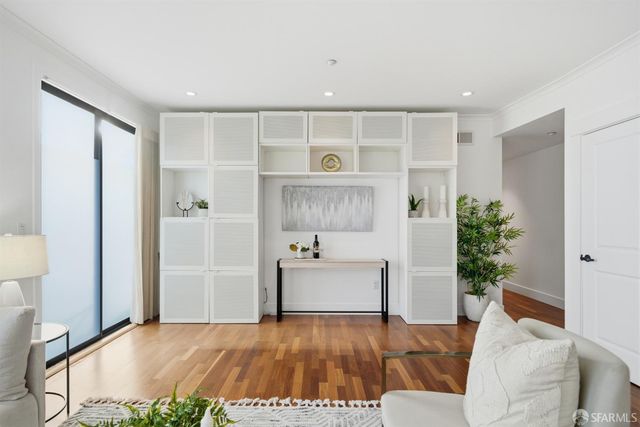 2401 44th Avenue 1, San Francisco, CA 94116