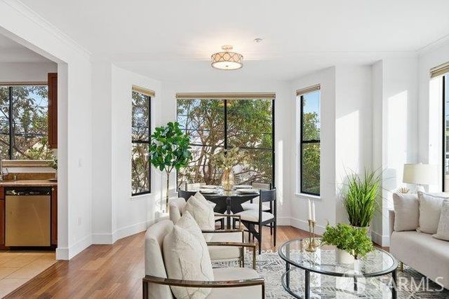 2401 44th Avenue 1, San Francisco, CA 94116