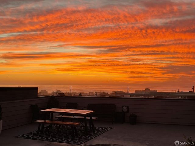 2401 44th Avenue 1, San Francisco, CA 94116