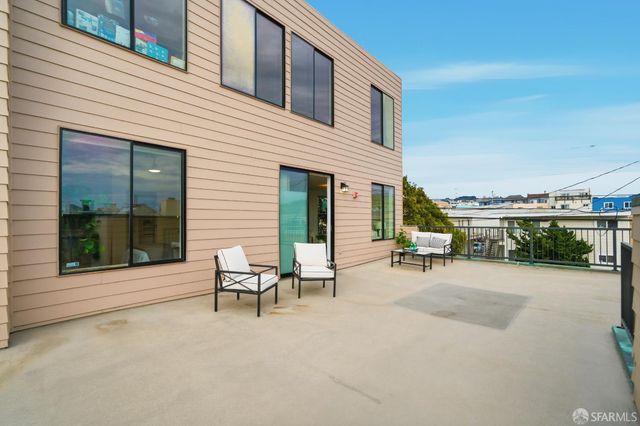 2401 44th Avenue 1, San Francisco, CA 94116