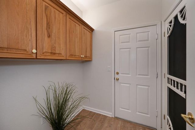 6014 Timberlodge Ln, Roseville, CA 95747