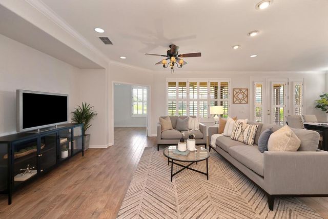 6014 Timberlodge Ln, Roseville, CA 95747