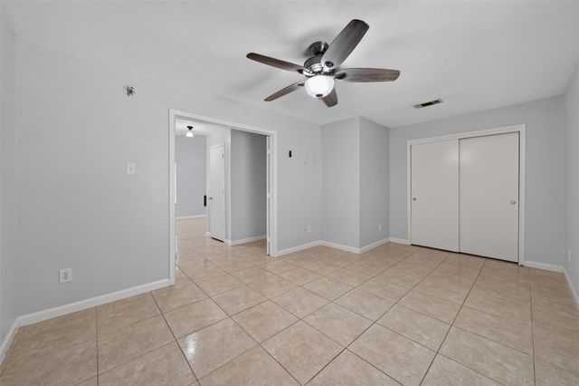 11811 Fossil Rock Lane, Houston, TX 77034