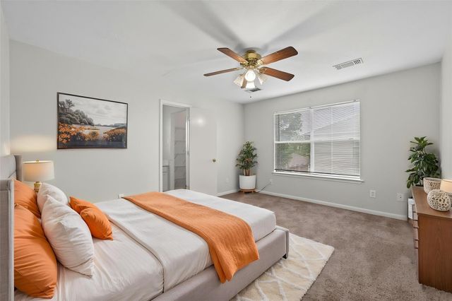 11811 Fossil Rock Lane, Houston, TX 77034