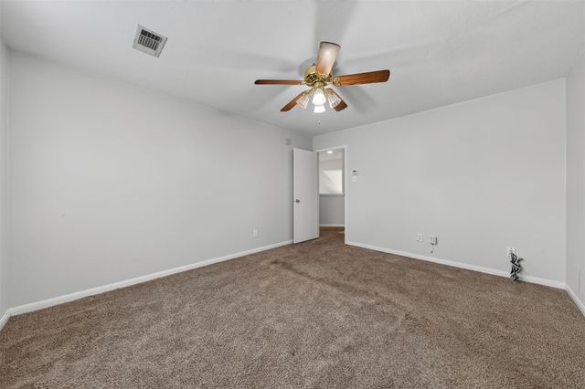 11811 Fossil Rock Lane, Houston, TX 77034