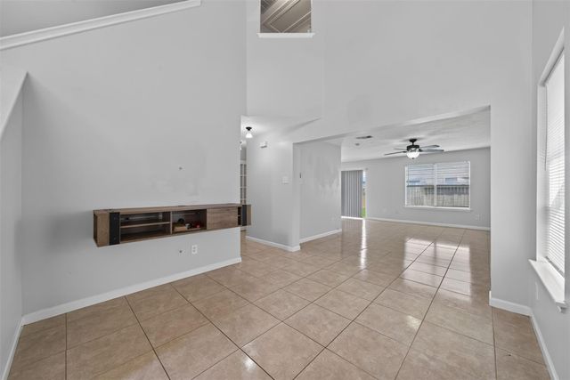 11811 Fossil Rock Lane, Houston, TX 77034
