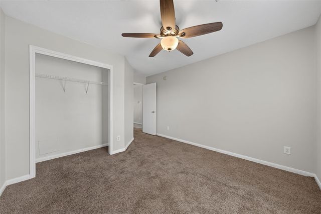 11811 Fossil Rock Lane, Houston, TX 77034