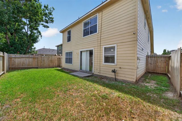 11811 Fossil Rock Lane, Houston, TX 77034