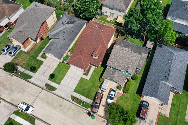 11811 Fossil Rock Lane, Houston, TX 77034