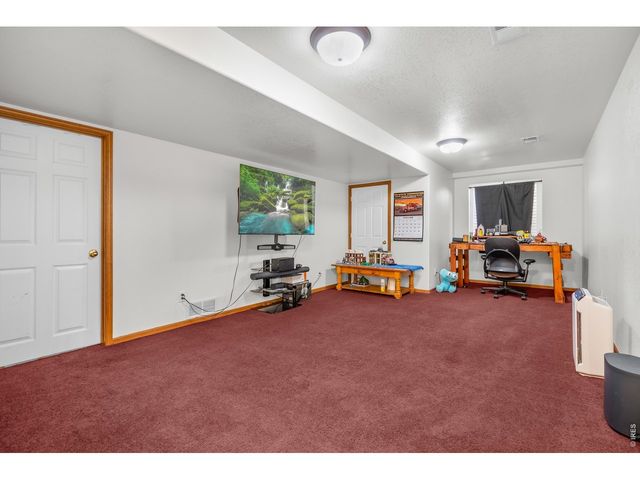 1737 69th Ave, Greeley, CO 80634