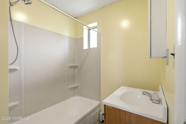 275 Laurence Parkway A, South Amboy, NJ 08879