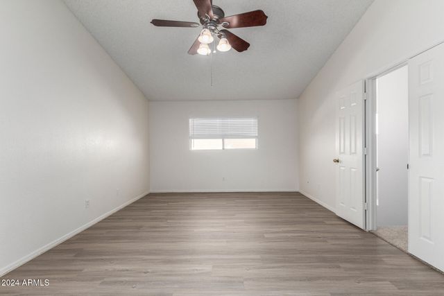 3025 E WOODLAND Drive, Phoenix, AZ 85048