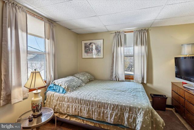 5611 BIRCHWOOD AVE, Baltimore, MD 21214