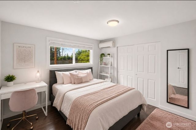 11102 126th Avenue NE, Kirkland, WA 98033