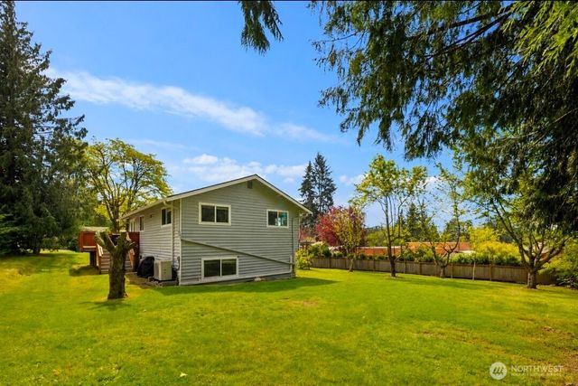 11102 126th Avenue NE, Kirkland, WA 98033