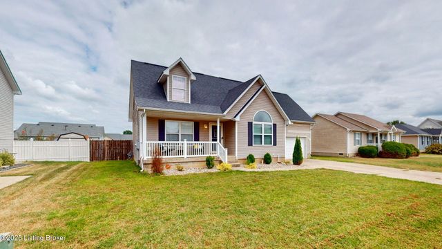 202 White Blossom Dr, Shepherdsville, KY 40165