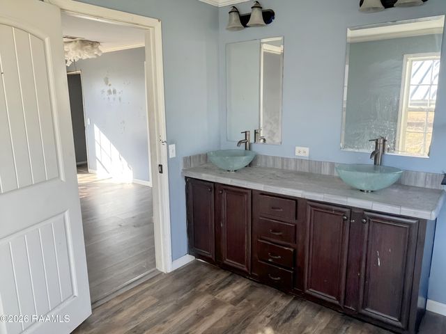 1147 Lena Drive, Arnaudville, LA 70512