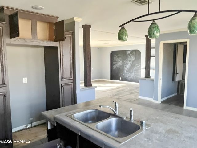 1147 Lena Drive, Arnaudville, LA 70512